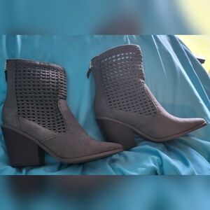JustFab Gray Woven Ankle Booties with Block Heel